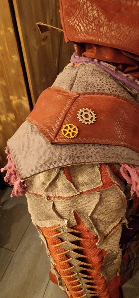 Detail: reinforced seams and appliqués on a carnival costume